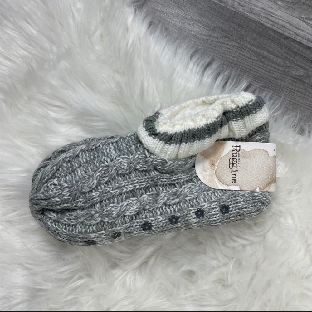 𝅺✨NEW✨ Cable Knit Slipper Boots With Grip
